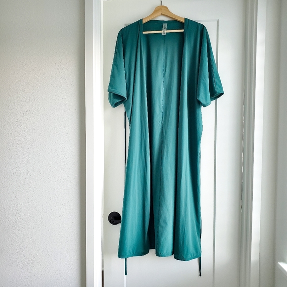 Outdoor Voices Jasper Green Tissueweave Wrap Dress - Picture 3 of 5